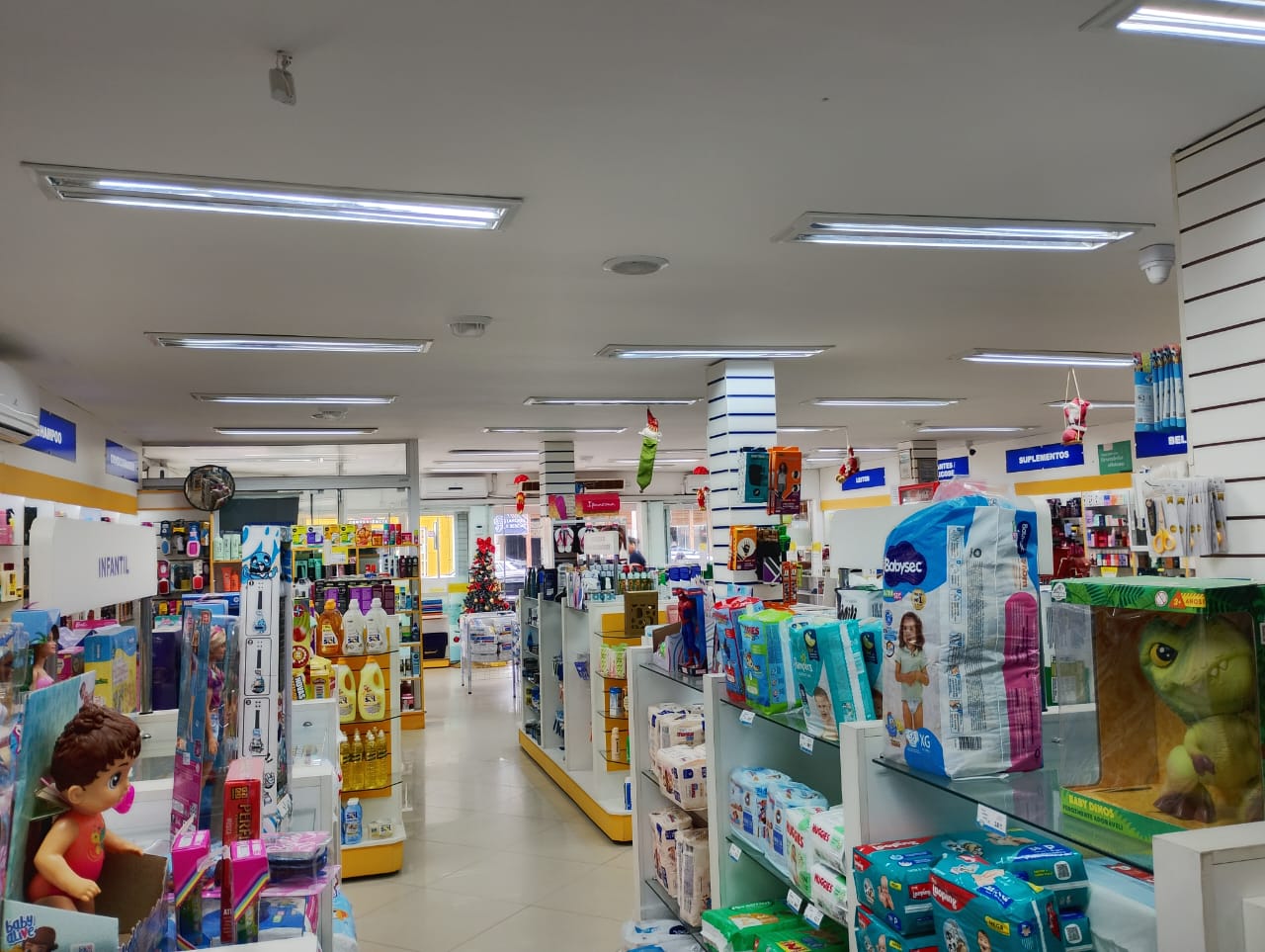 Interior da Loja Corredores